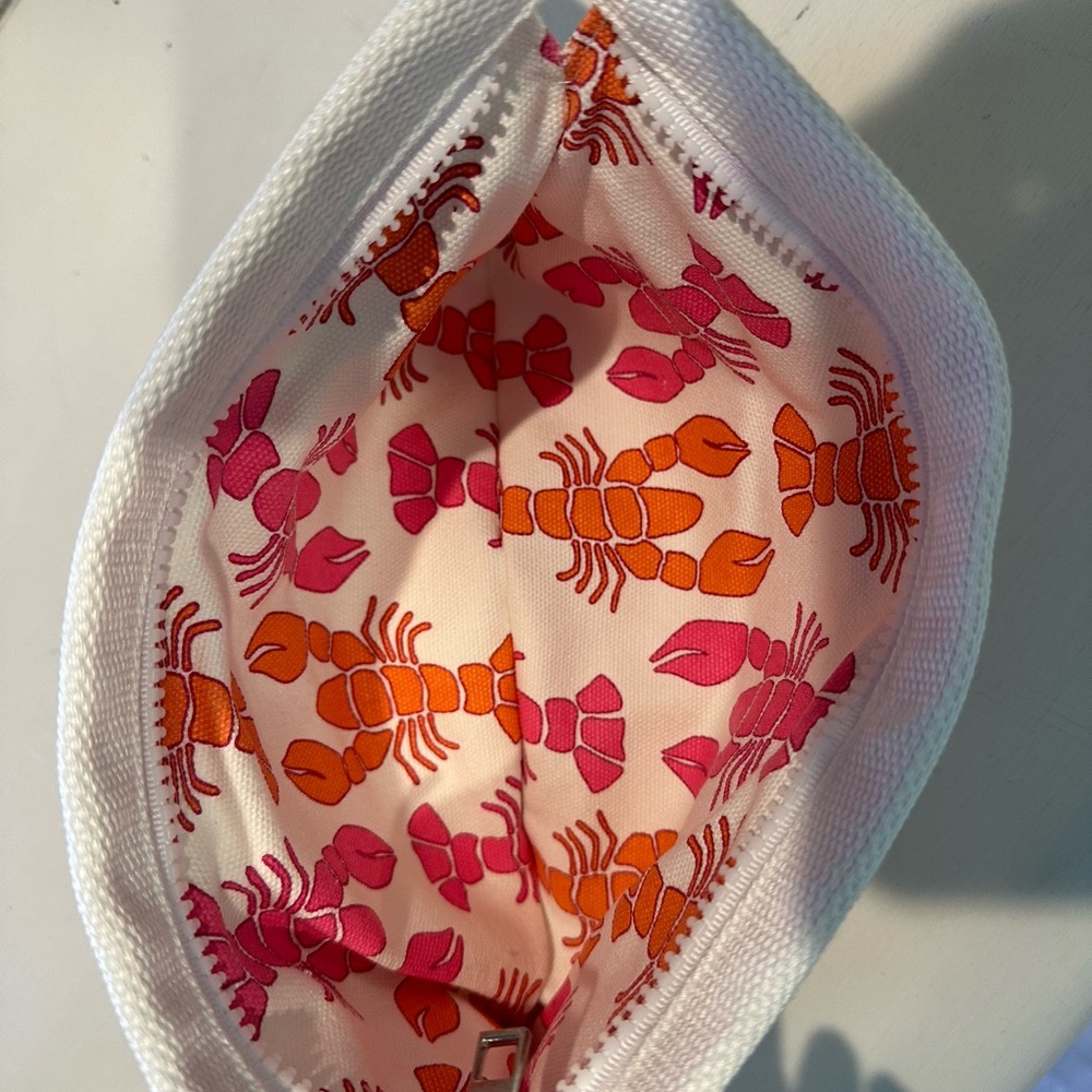 Brand new, newer used, wristlet from Cape Cod boutique!